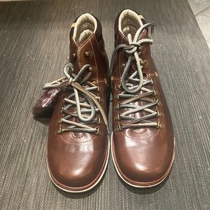 New men’s ankle boots by Jambu